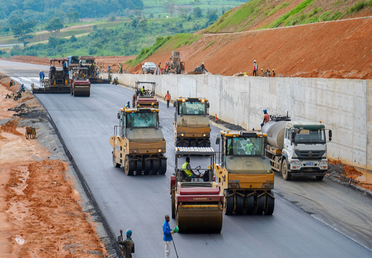 Côte d’Ivoire : Une enveloppe de 1,13 Milliard $ dédiée aux routes en 2025